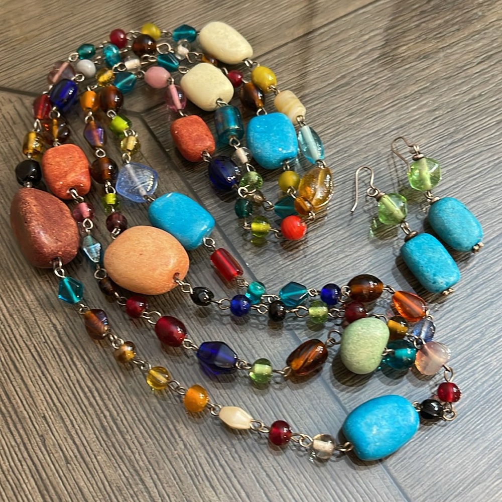 Multi Colored Glass and Dyed Stone Beaded Necklace and Earring Set - Picture 10 of 15